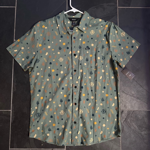 RVCA Other - RVCA MENS BUTTON DOWN SHIRT